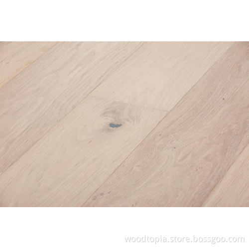 UV Lacquered Oak Multilayer Engineered Wood Flooring